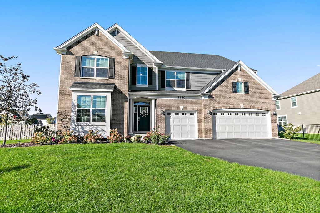 1870 Chandolin Lane, Elgin, IL 60124