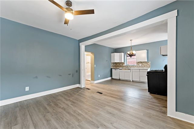 317 Kearsarge St, Mt Washington, PA 15211