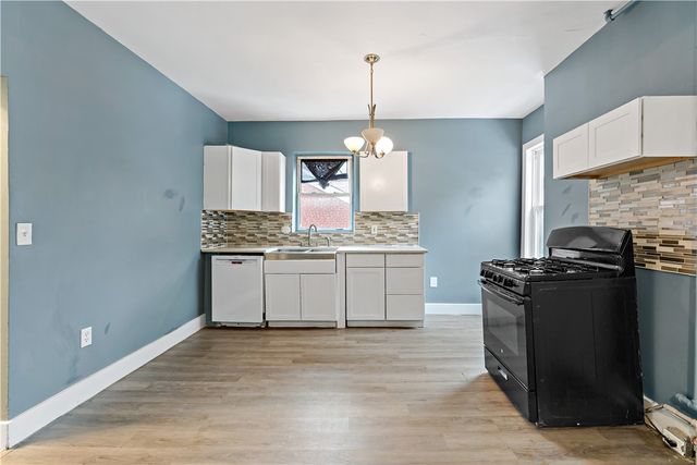 317 Kearsarge St, Mt Washington, PA 15211