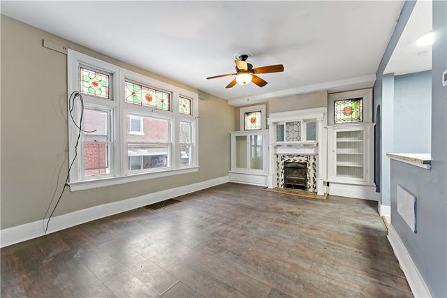 317 Kearsarge St, Mt Washington, PA 15211