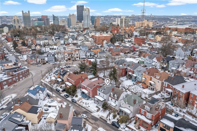 317 Kearsarge St, Mt Washington, PA 15211