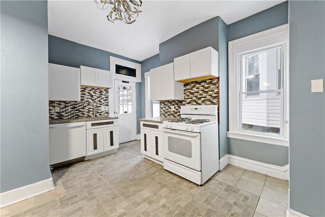 317 Kearsarge St, Mt Washington, PA 15211