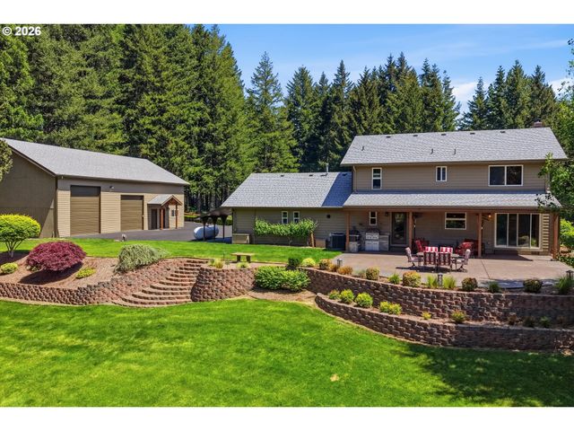 25699 S SPRINGWATER Rd, Estacada, OR 97023