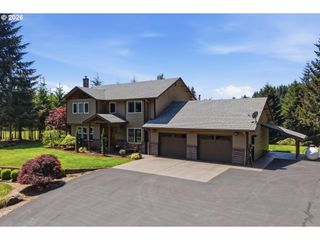 25699 S SPRINGWATER Rd, Estacada, OR 97023