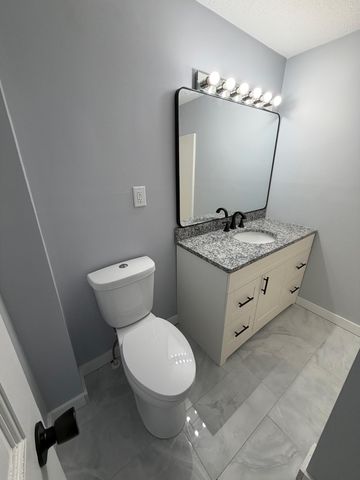 820 S Sixth Street S, Lake City, MN 55041