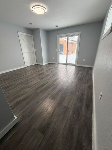 820 S Sixth Street S, Lake City, MN 55041