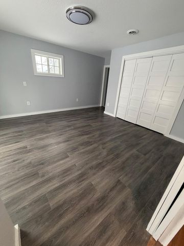 820 S Sixth Street S, Lake City, MN 55041