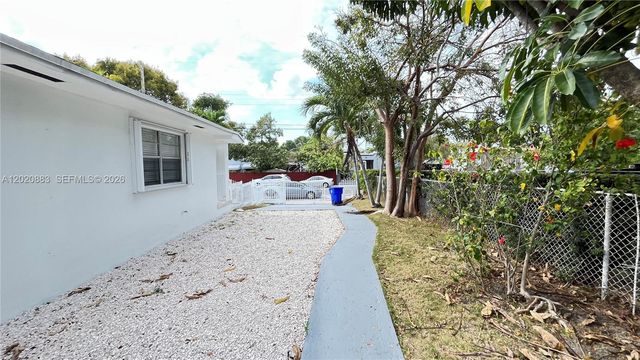 1809 NW 33rd St 1809, Miami, FL 33142