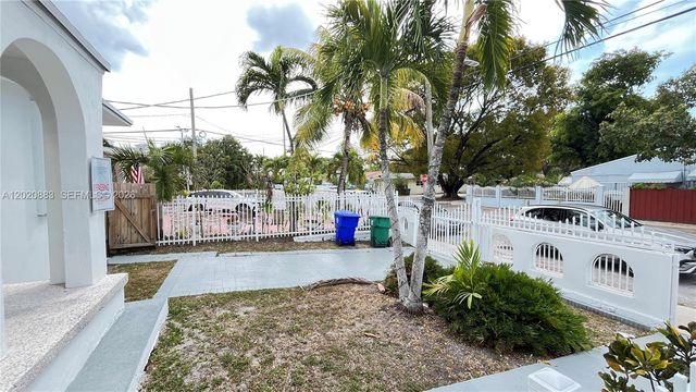 1809 NW 33rd St 1809, Miami, FL 33142