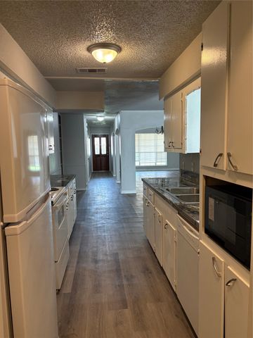 545 TUBBS, Rockwall, TX 75032