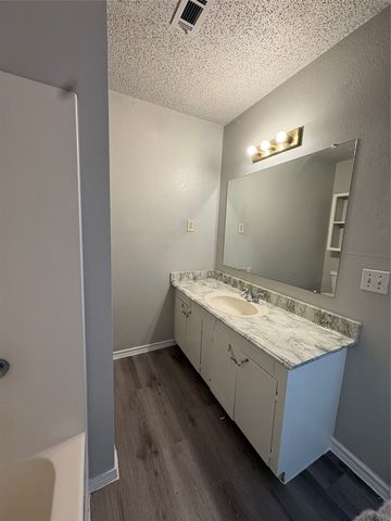 545 TUBBS, Rockwall, TX 75032