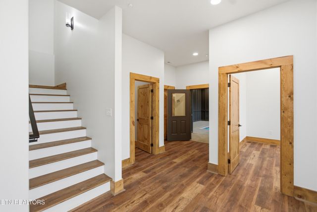 1950 Spurling Rd, Sevierville, TN 37862