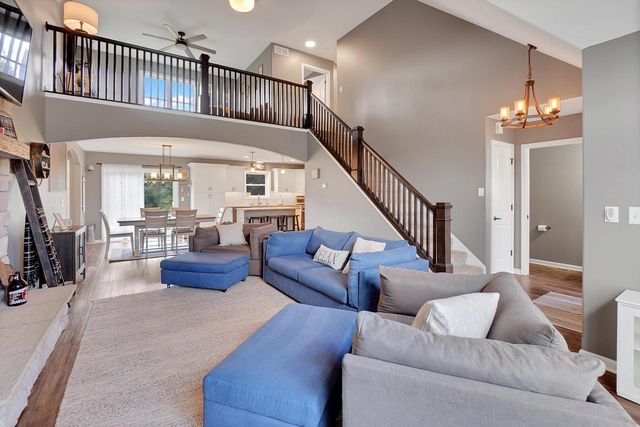404 Appletree LANE, Eagle, WI 53119