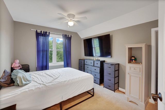 404 Appletree LANE, Eagle, WI 53119