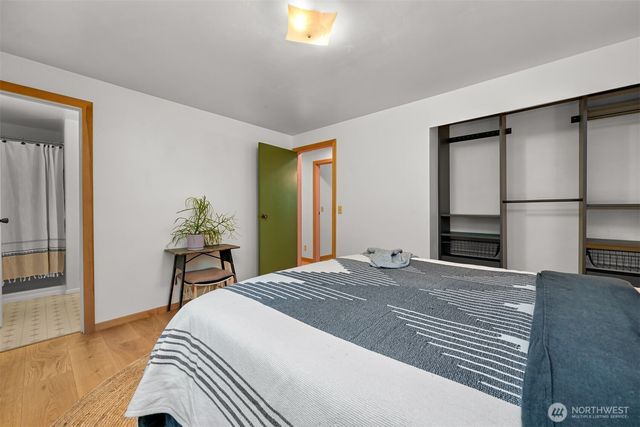 862 E Douglas, Bellingham, WA 98226