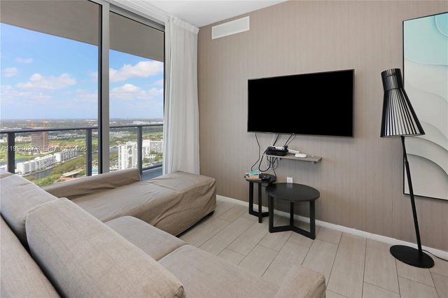 4010 S Ocean Dr T4004, Hollywood, FL 33019