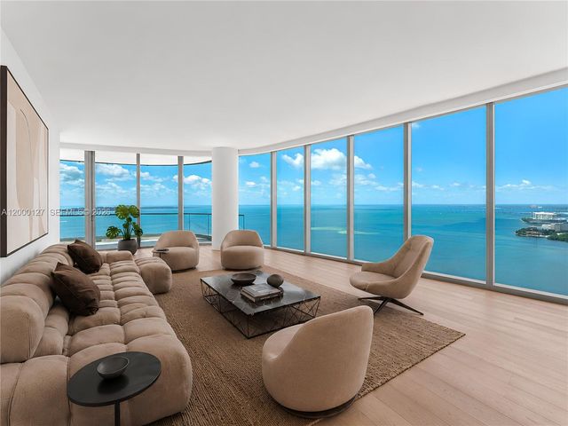 175 SE 25th Road 3602, Miami, FL 33129