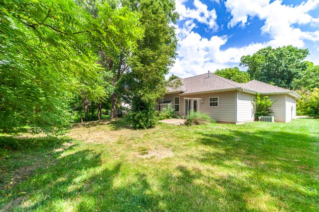3804 ADDISON DR, Columbia, MO 65203