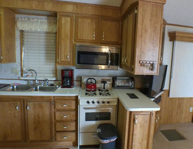 84136 Ave 44,206 206, Indio, CA 92203