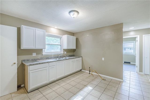 1845 Ewing Avenue, Kansas City, MO 64126