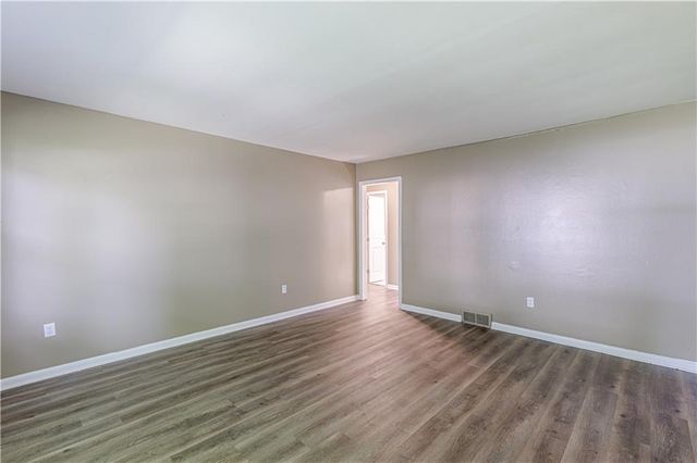 1845 Ewing Avenue, Kansas City, MO 64126