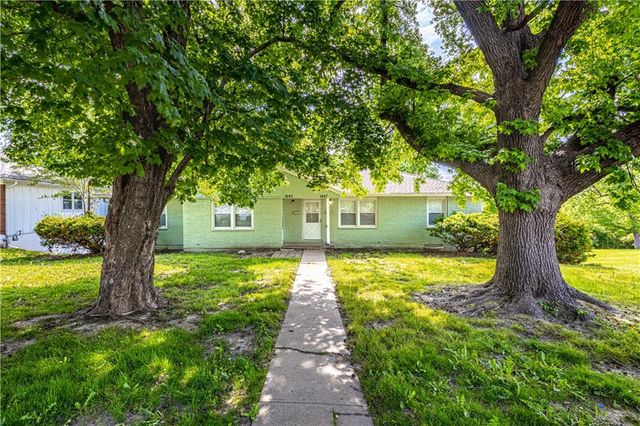 1845 Ewing Avenue, Kansas City, MO 64126