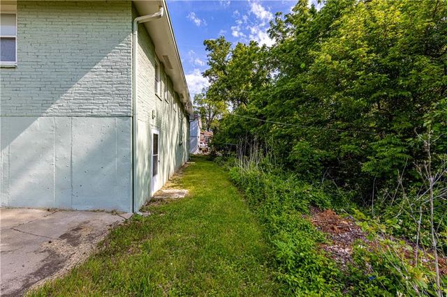 1845 Ewing Avenue, Kansas City, MO 64126