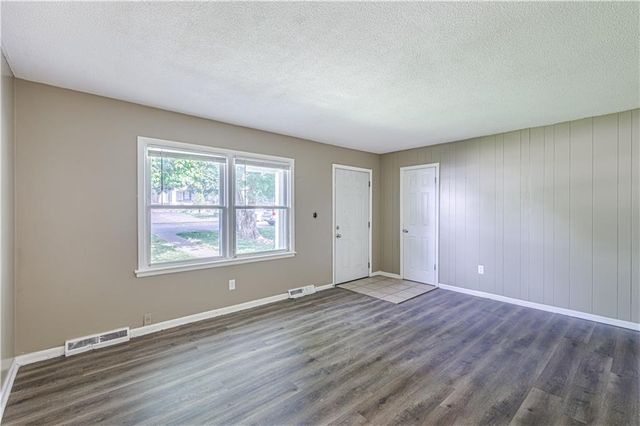 1845 Ewing Avenue, Kansas City, MO 64126