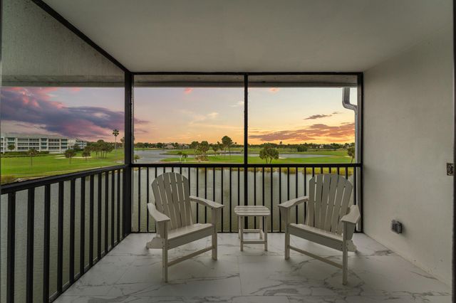 40 NE Plantation Road 306, Stuart, FL 34996