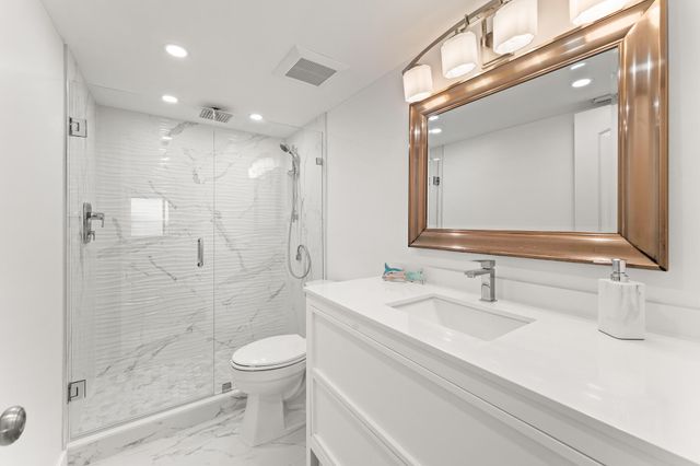 40 NE Plantation Road 306, Stuart, FL 34996