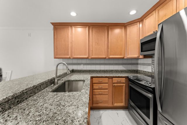 40 NE Plantation Road 306, Stuart, FL 34996