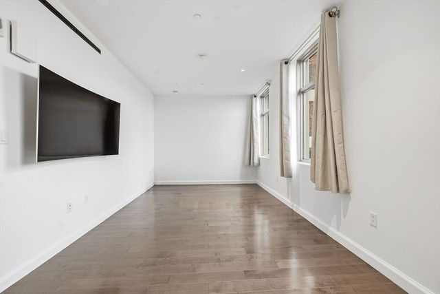 43 Westland Ave 510, Boston, MA 02115