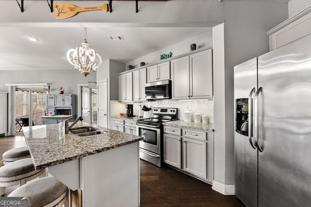 150 Crestview Road, Jackson, GA 30233