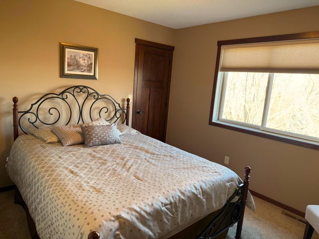 4029 Stone Point Drive NE, Rochester, MN 55906