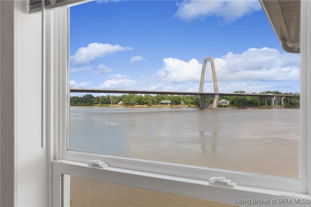 4818 Upper River Road, Jeffersonville, IN 47130