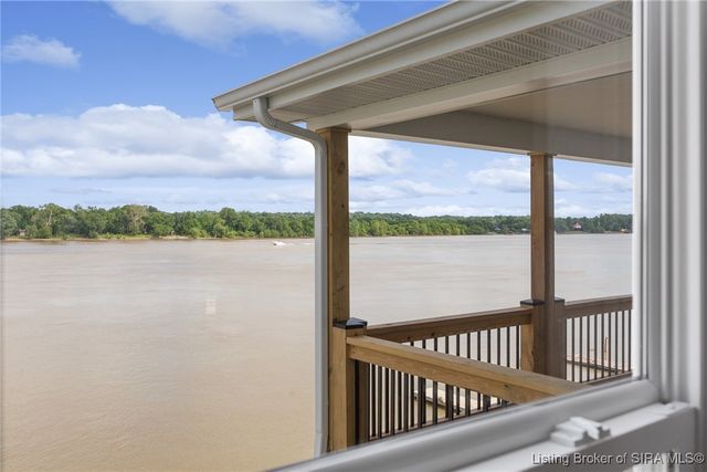 4818 Upper River Road, Jeffersonville, IN 47130