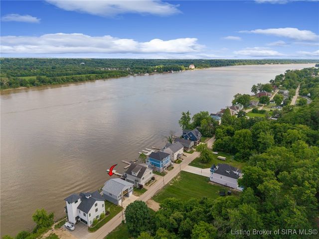 4818 Upper River Road, Jeffersonville, IN 47130