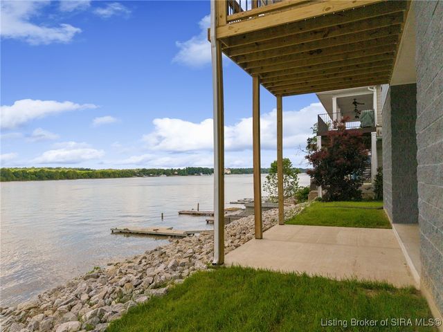 4818 Upper River Road, Jeffersonville, IN 47130
