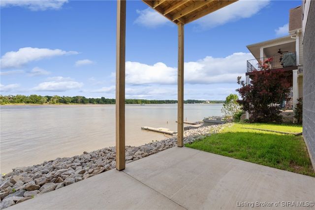 4818 Upper River Road, Jeffersonville, IN 47130