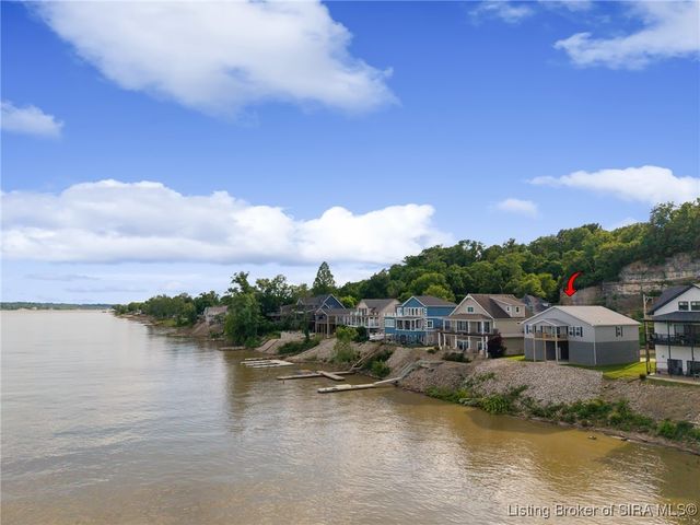 4818 Upper River Road, Jeffersonville, IN 47130