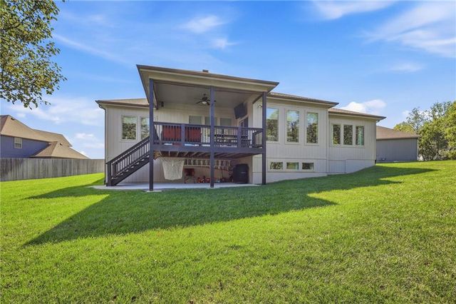 9305 SW Sushi Circle, Lee's Summit, MO 64064