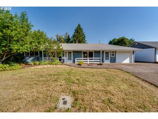 2925 VAN Ave, Eugene, OR 97401