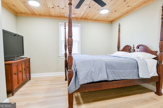 1160 Moody Street, Union Point, GA 30669