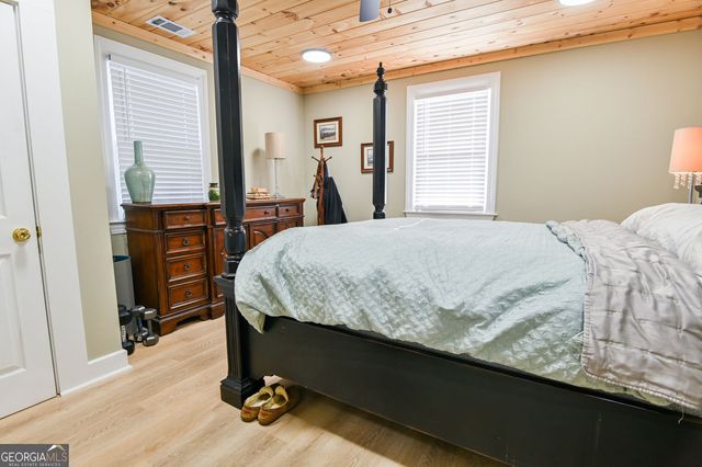 1160 Moody Street, Union Point, GA 30669