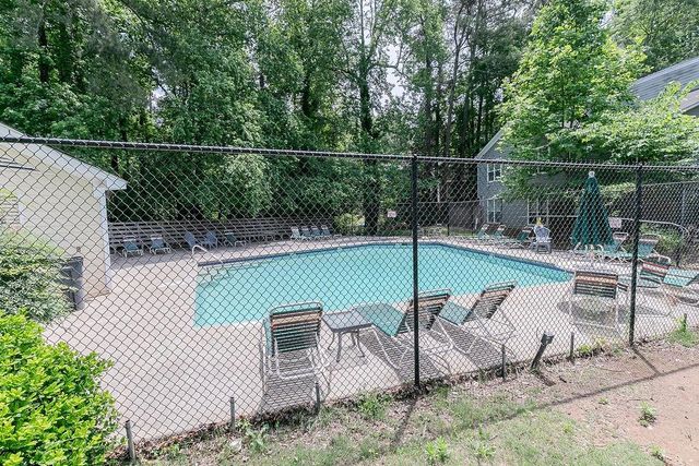 1067 Dover Way, Norcross, GA 30093