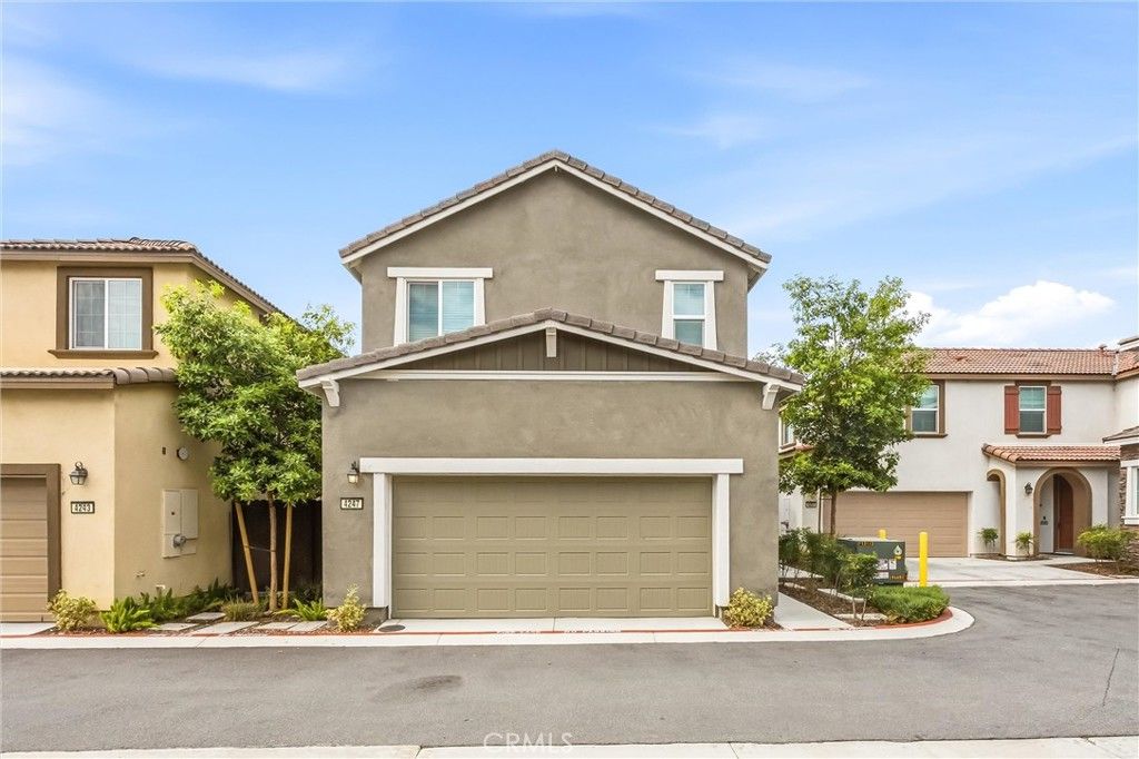 4247 Bravado Ct, Riverside, CA 92505 — photo 2