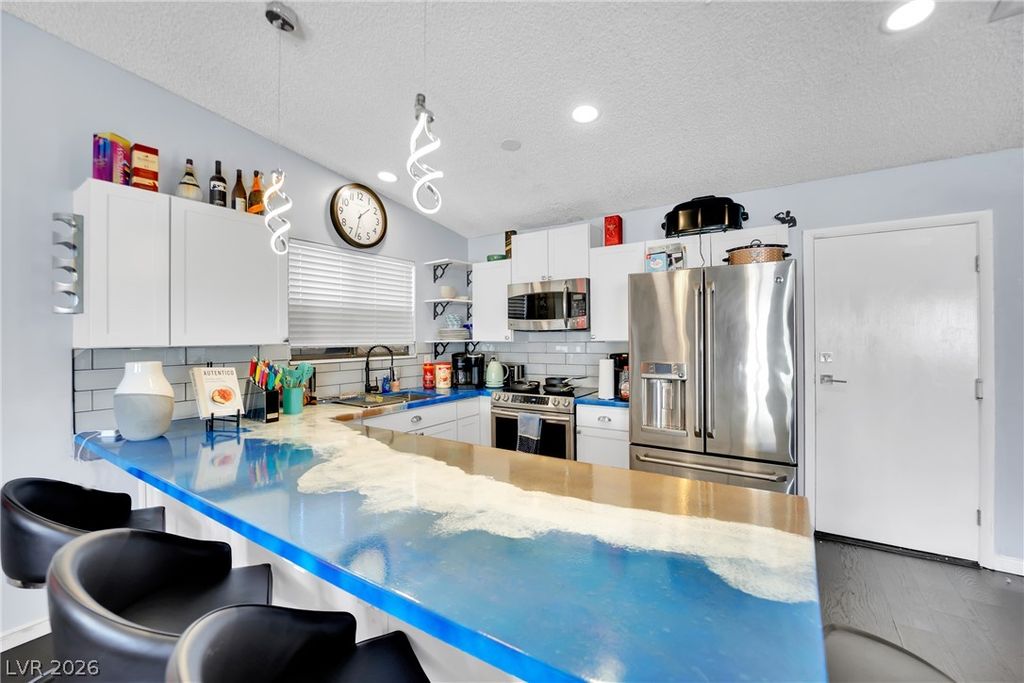 6328 Explorer Drive, Las Vegas, NV 89103 — photo 3