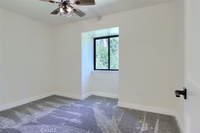 3181 B Triangle Park Drive, Mariposa, CA 95338