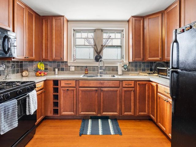 7205 JACKSON Boulevard, Forest Park, IL 60130