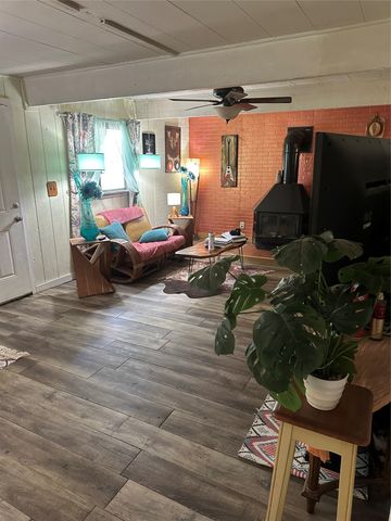 355 Spring Valley Street, Gun Barrel City, TX 75156